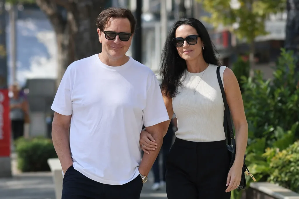 Judge Reinhold's Personal Life: Marriage And Family